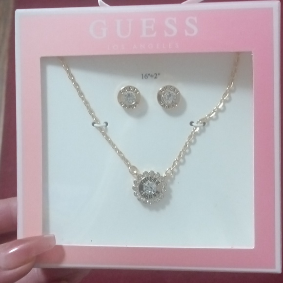 Guess~ Earring & Necklace Set NWT in box NWT - Picture 2 of 2